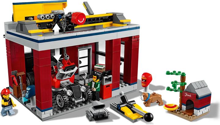 Actual product image LEGO Tuning Workshop (60258, LEGO City)