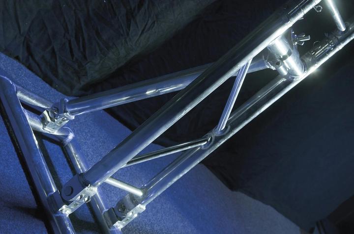 Immagine prodotto Showtec Mobile DJ Truss Stand