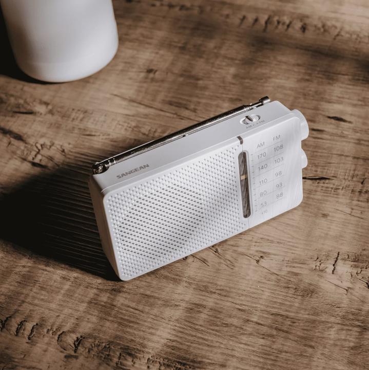 Actual product image Sangean SR36WHITE portable radio (AM, FM)