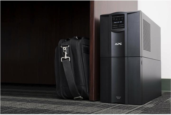 Produktbild APC SMT 3000 (3000 VA, 2700 W, Line-Interaktiv USV)