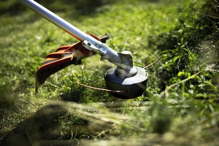 Image du produit Husqvarna 325IL (Fils coupe-herbe)