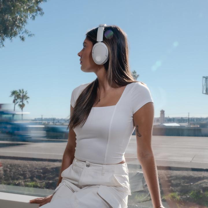 Actual product image JLab Audio JBuds Lux (ANC, 70 h, Wireless)