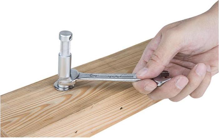 Produktbild Kupo 5/8" Spigot (16mm) mit Holzschraube (Stativhalterung)