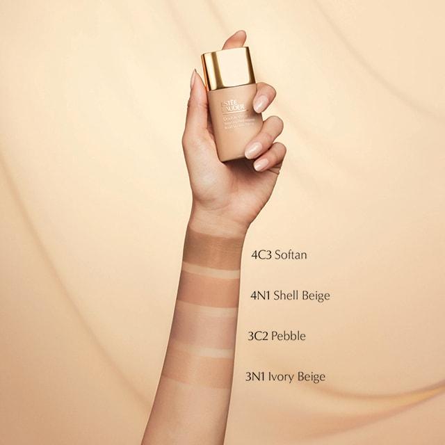 Produktbild Estée Lauder Double Wear (Nr. 3C2 - Pebble)