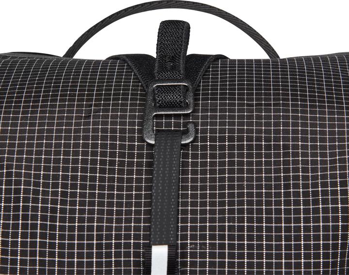 Actual product image Black Diamond Distance 22 Backpack (22 l)