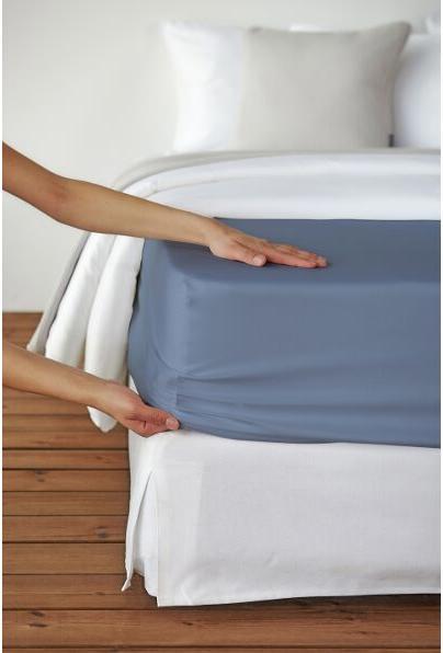 Actual product image Living Home Uni Satin 100 (200 x 200 cm)