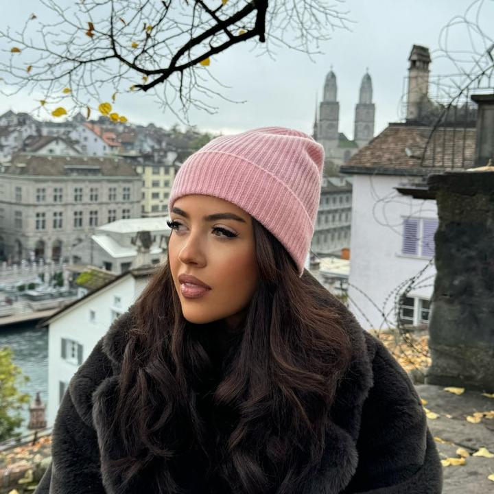 Actual product image Prima Ballerina Cashmere merino wool beanie pink