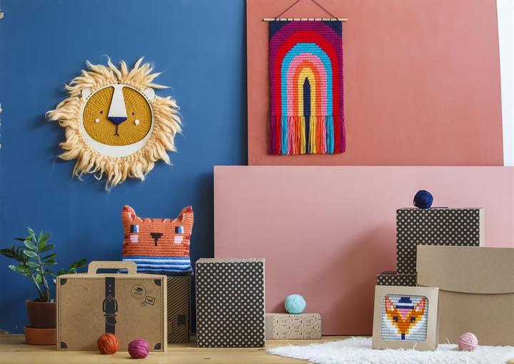 Actual product image Sozo Rainbow pastel mural kit