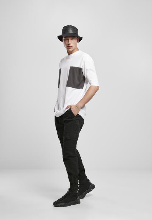 Actual product image Urban Classics Big Double Pocket Tee (M)