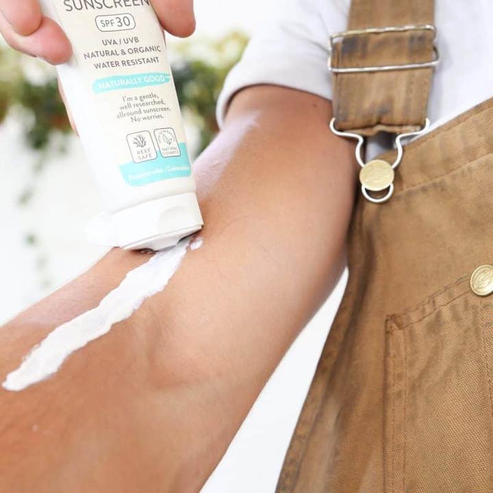 Image du produit Suntribe Mineralische Bio-Sonnencreme (Crème solaire, SPF 30, 100 ml, 1 g)