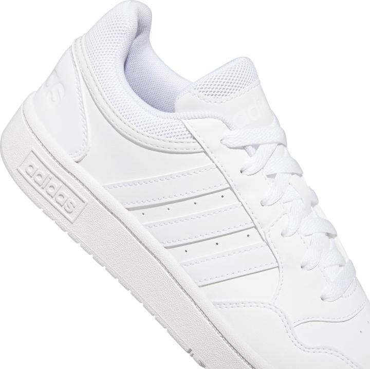 Image du produit adidas Femmes Hoops 3.0 (38.5)