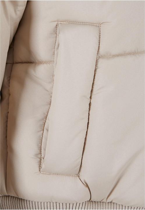 Actual product image Urban Classics Ladies Puffer Blouson - 126819 (L)
