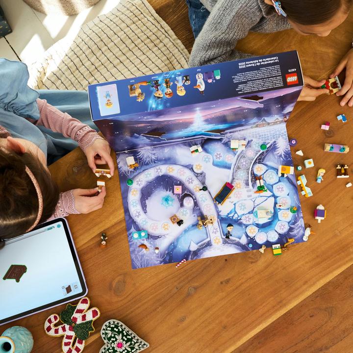 Image du produit LEGO 43273 Confidential