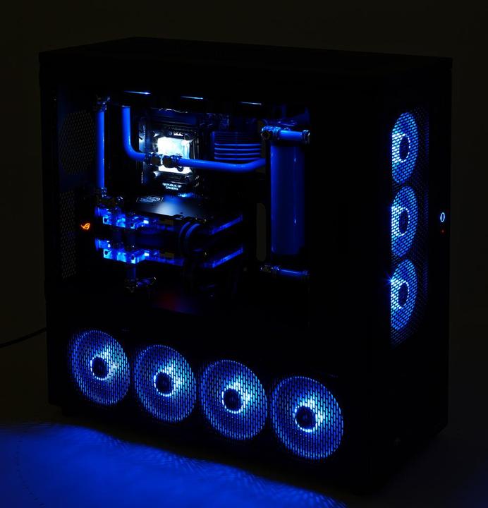 Immagine prodotto Joule Performance Artigianato 3 (Intel Core i9-7900X, 64 GB, 2000 GB, GeForce GTX 1080 Ti)