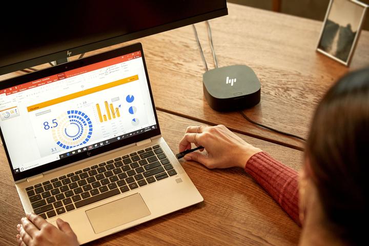 Actual product image HP G2 Universal Dock (USB-C, 7 Ports)