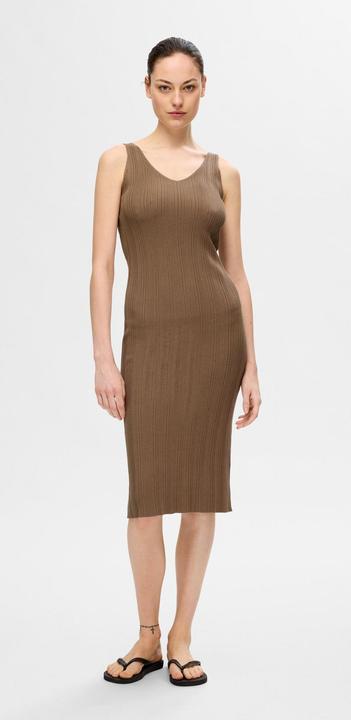 Image du produit Selected Femme Robe midi tricotée (L)
