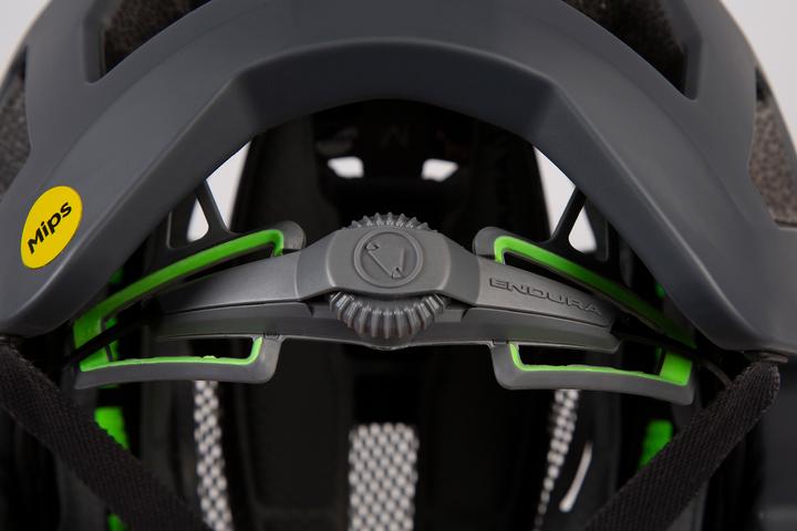 Actual product image Endura SingleTrack MIPS (55 - 59 cm)