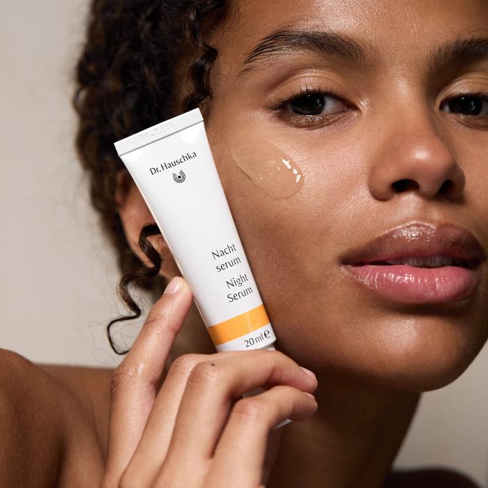 Immagine prodotto Dr. Hauschka Siero notte (20 ml)