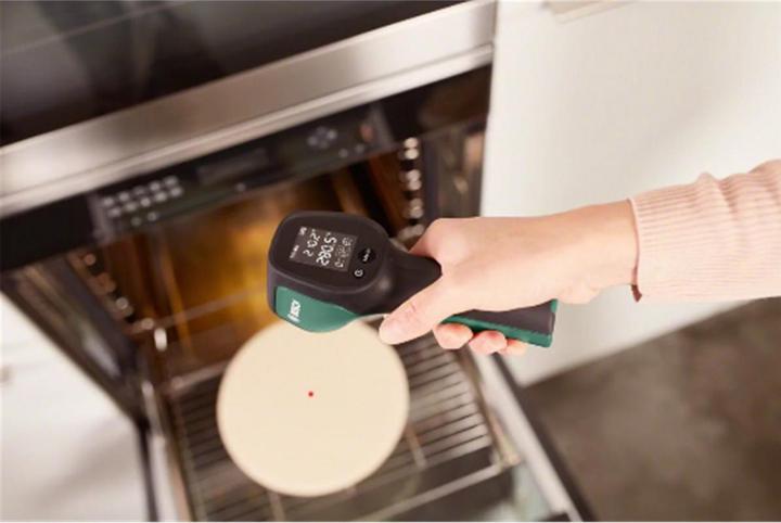 Immagine prodotto Bosch Home & Garden UniversalTemp (2 x 1,5 V LR6)