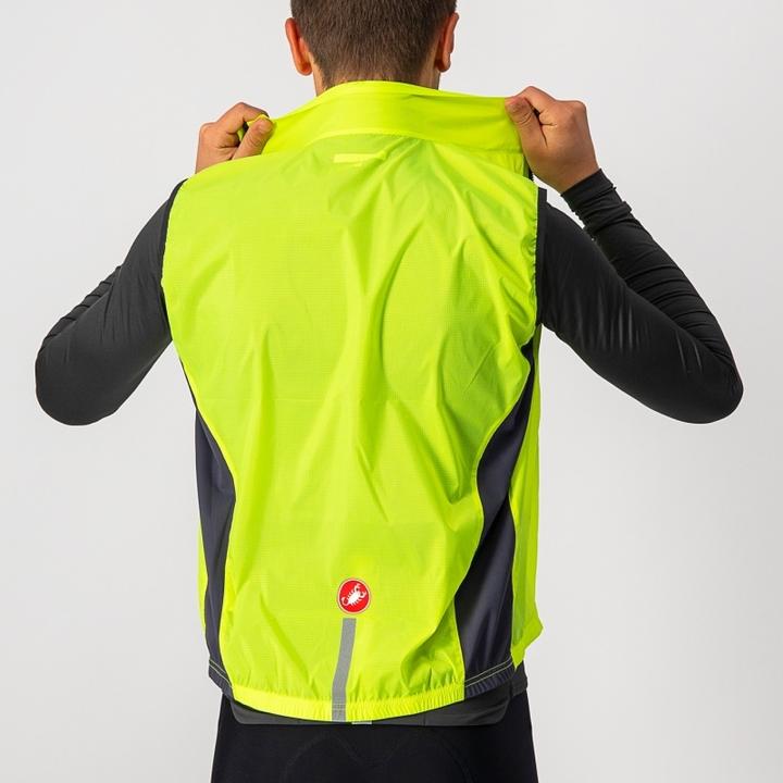 Actual product image Castelli Squadra Stretch Vest (XS)