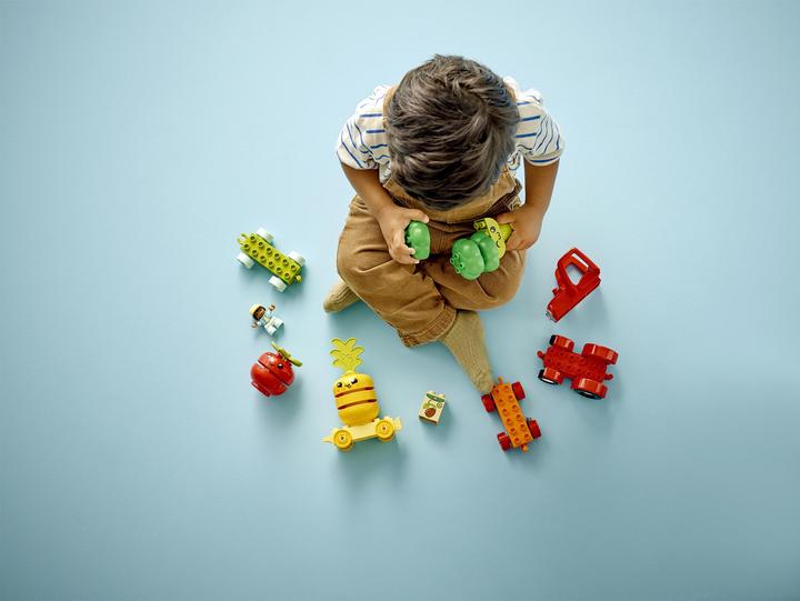 Immagine prodotto LEGO Trattore per frutta e verdura (10982)