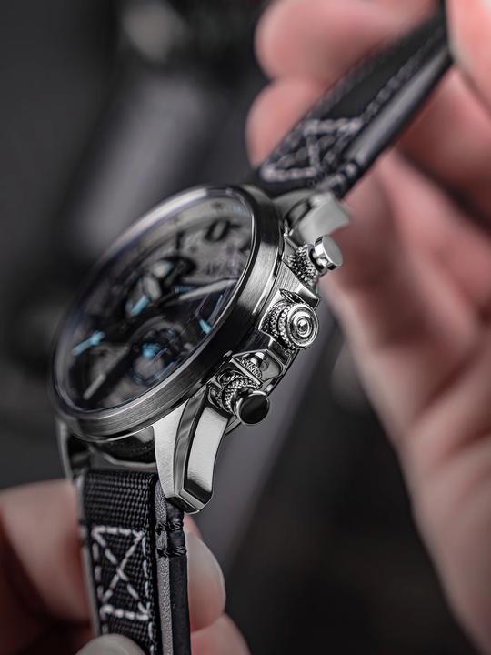 Image du produit AVI-8 AV-4056-08 Hawker Harrier Dual Retrograde (Chronographe)