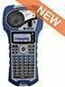 Produktbild Brady M210-LAB Etikettendrucker, Kartonverpackung, mobiles Beschriftungsgerät, Endlos- und Etikett