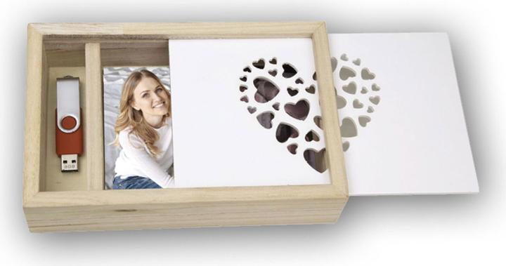 Actual product image ZEP Love Box USB 10x15 wood for photos and stick (14.5 x 21.5 x 5 cm)
