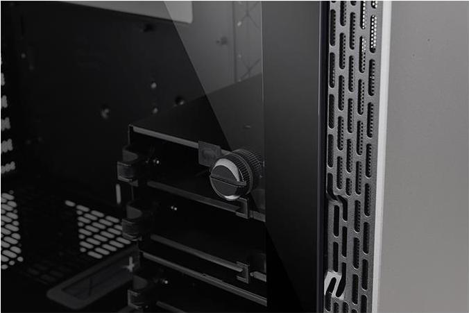 Actual product image Thermaltake A500 (ATX)