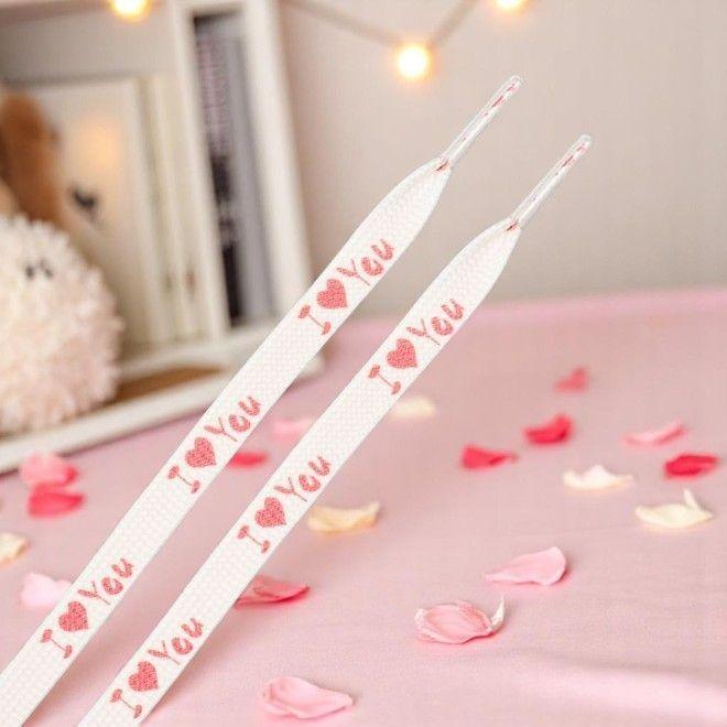 Actual product image LaceGodZ 1 Paar HeartBeat Collection Schnürsenkel (140 cm)
