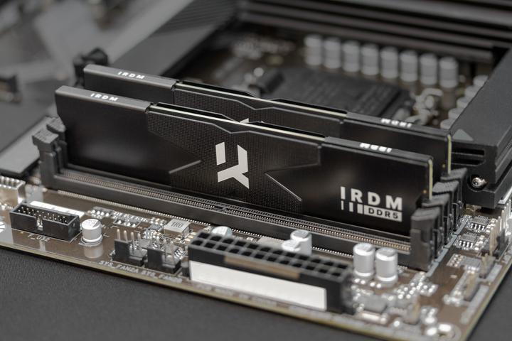 Produktbild Goodram IRDM DDR5 IR-6800D564L34S/32GDC (2 x 16GB, 6800 MHz, DDR5-RAM, DIMM)