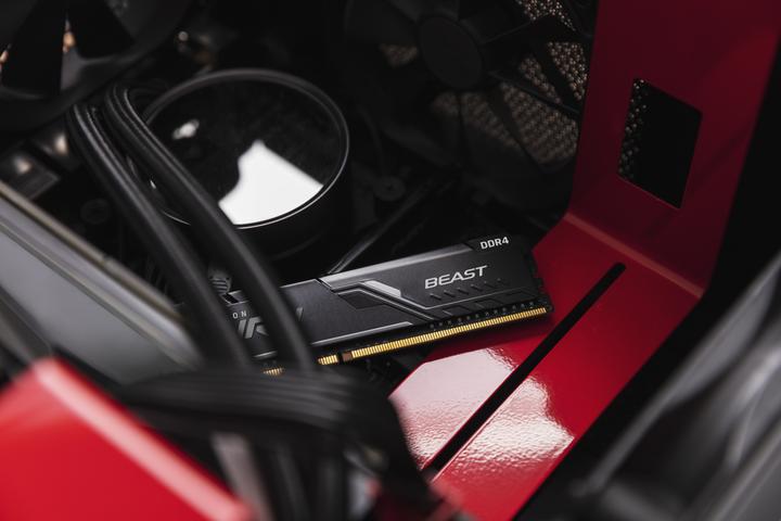 Productafbeelding Kingston FURY Beest (2 x 8GB, 3200 MHz, DDR4 RAM, DIMM 288 pin)
