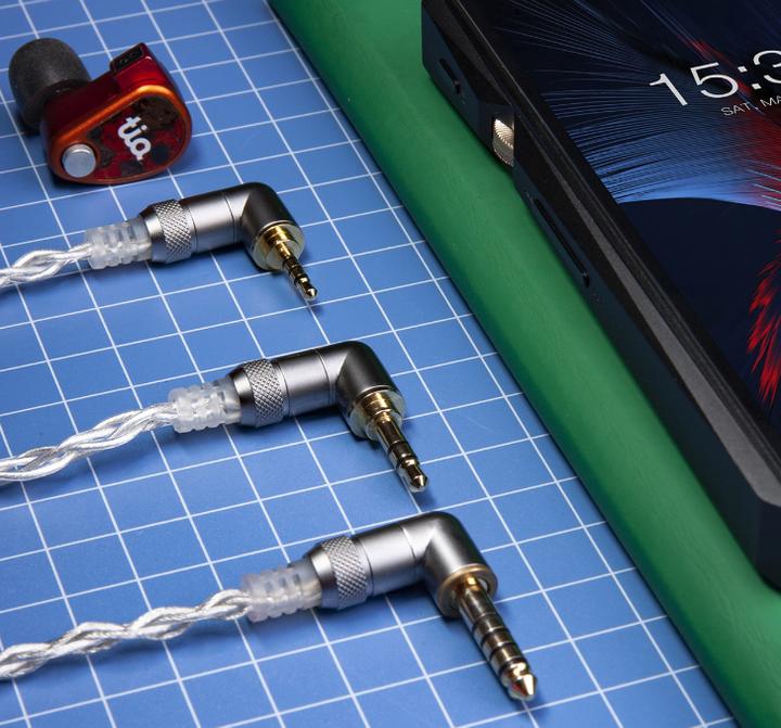 Actual product image FiiO LC-4.4D (1.2m, 4.4mm jack, Various)
