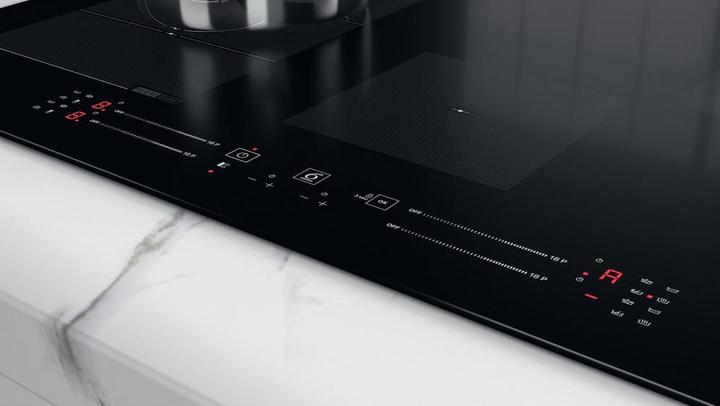 Actual product image Whirlpool WFS0377NE/IXL Inbouw Inductiekookplaat | 4 kookzones