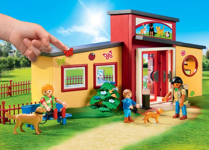 Actual product image Playmobil City Life Animal Hotel Pfötchen (9275, Playmobil City Life)