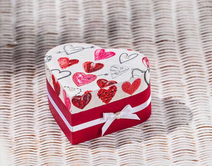 Image du produit VBS Coffret en bois "Coeur", bois brut, 3 pièces