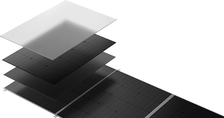 Actual product image Bluetti PV420 (420 W, 14 kg)