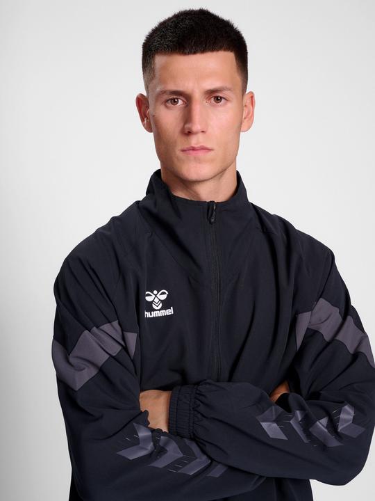 Produktbild hummel Hmltravel Woven Jacket (M)