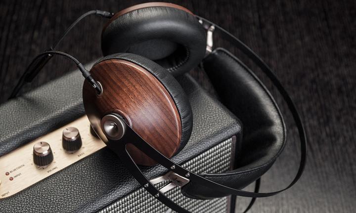 Actual product image Meze 99 Classics (Cable)