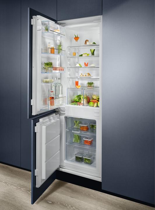 Actual product image Electrolux IK2620BL (8 kg, Left, Changeable)