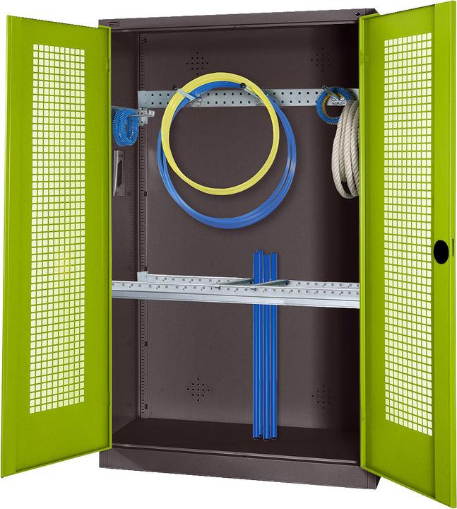 Produktbild C+P Modul-Sportgeräteschrank mit Grundausstattung (HxBxT: 195x120x50 cm, mit Lochblech-Flügeltüren)