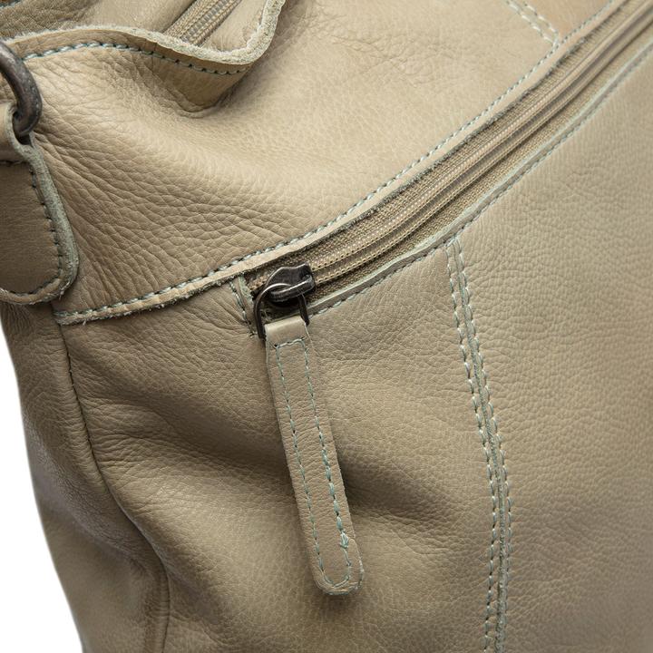 Actual product image The Chesterfield Brand Sintra Schultertasche Leder 34 cm