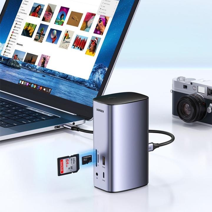 Actual product image Ugreen Multi (USB-C, 12 Ports)