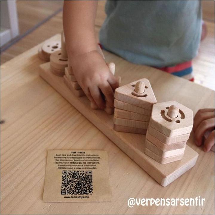 Actual product image Bim-Ba Sensory Geo String Shapes - Sensory Geo String Shapes.shop® Natural (Multilingual)