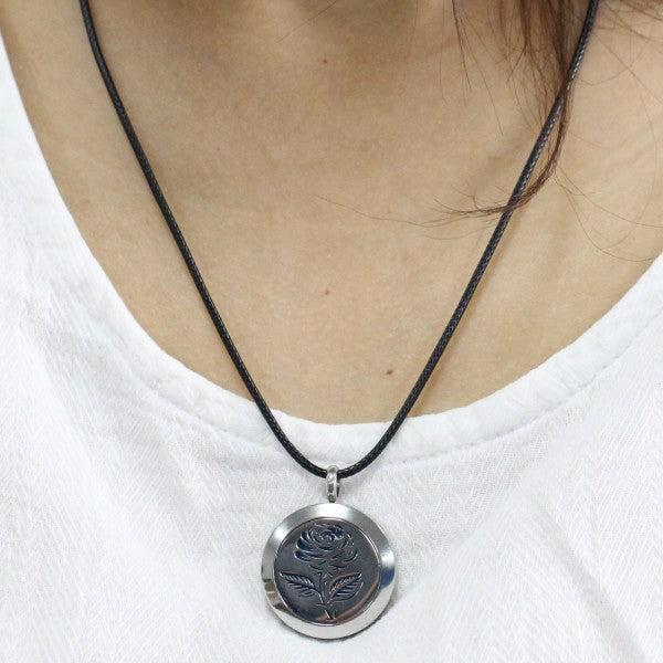 Image du produit Zen Arôme Bijoux parfumés Collier avec pendentif No.54 pour huile essentielle, parfum (Acier inoxydable, Cuir)