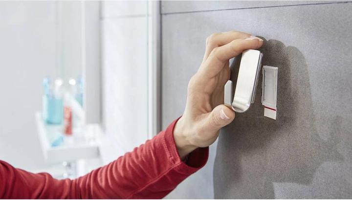 Actual product image tesa Powerstrips Waterproof Hook ZOOM