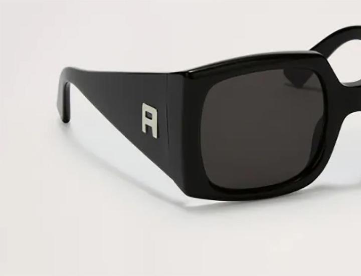 Actual product image Ambush FHONIX BERI008