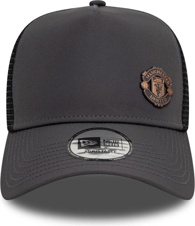 Actual product image New Era A-Frame Trucker Cap - BRONZE PIN Manchester United