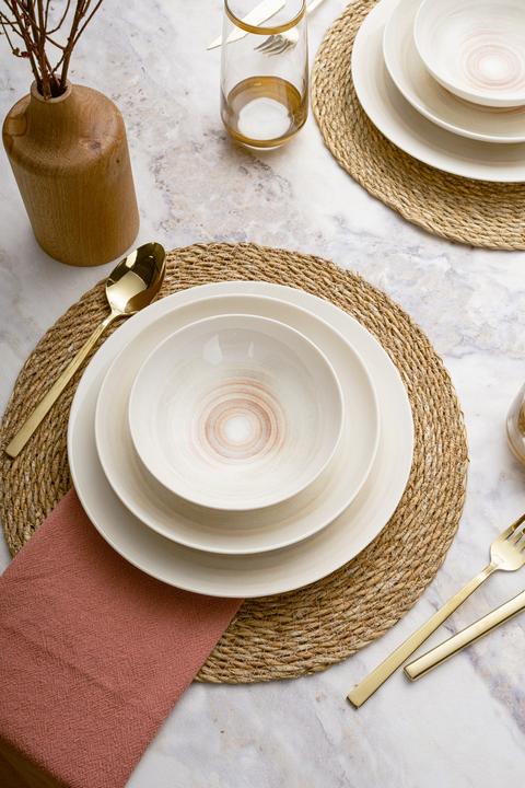 Actual product image Hermia Holly (24 Piece)