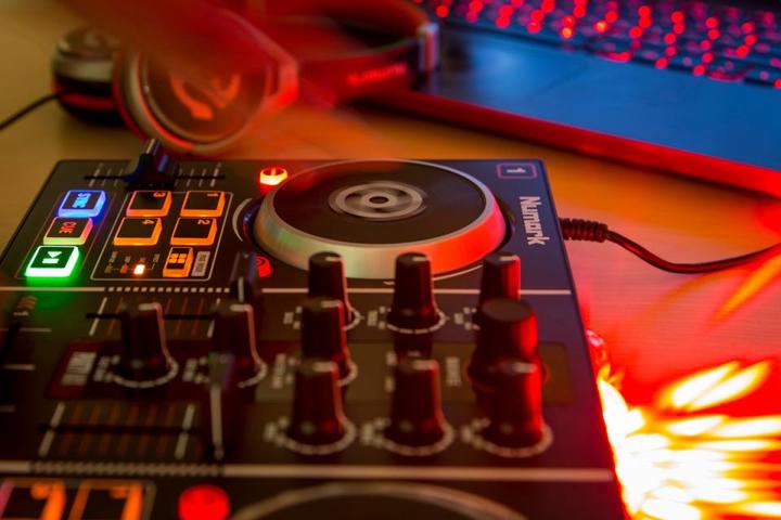 Produktbild Numark Party Mix